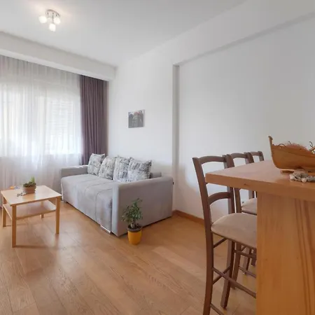 Seaside Rest Apartment *